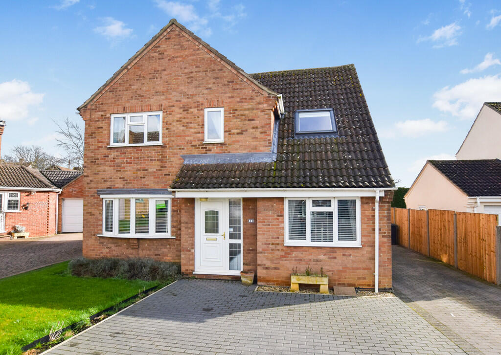 3 bedroom detached house for sale in Church Close, Great Stukeley, PE28