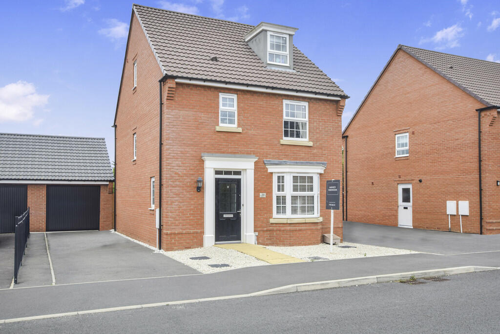 4 bedroom detached house for sale in Mahaddie Way, Warboys, PE28