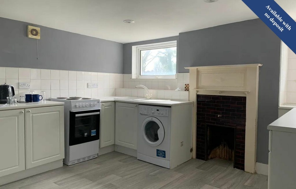 2 bedroom flat for rent in Effingham Street, Ramsgate, CT11