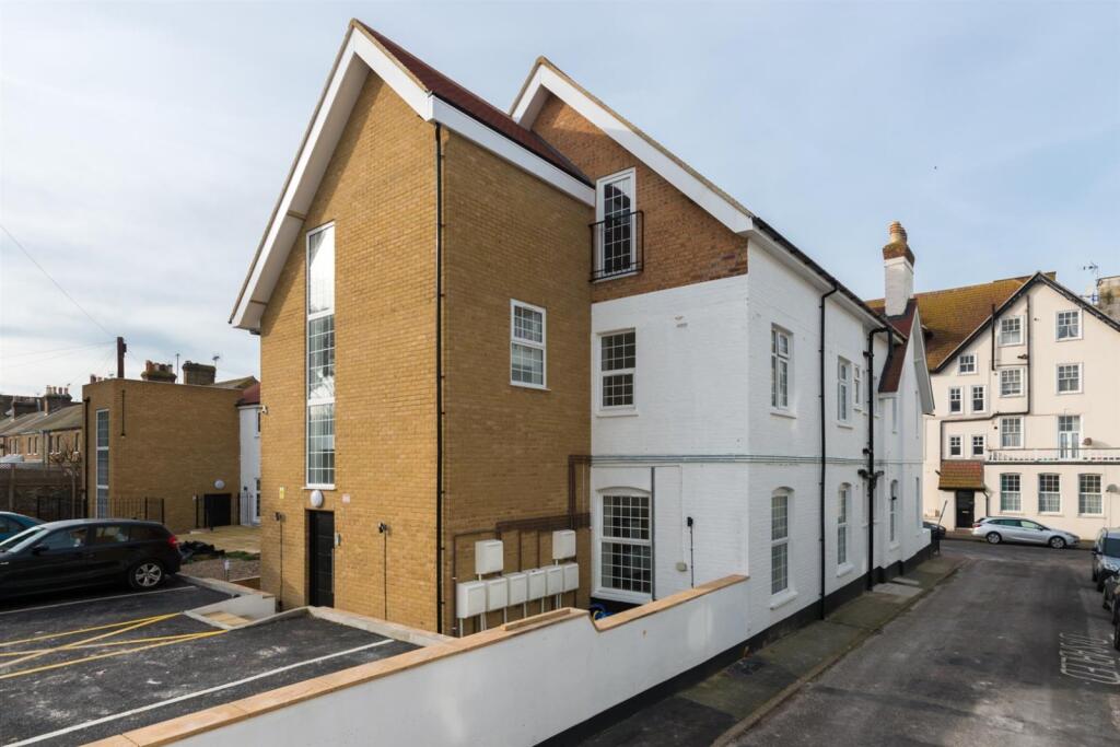 Main image of property: Beach Road, Westgate-on-Sea, Kent, CT8