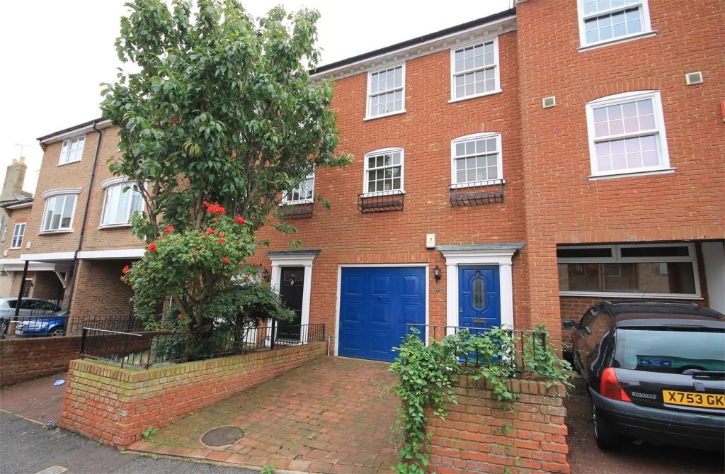 3 bedroom terraced house for rent in Ramsgate, CT11