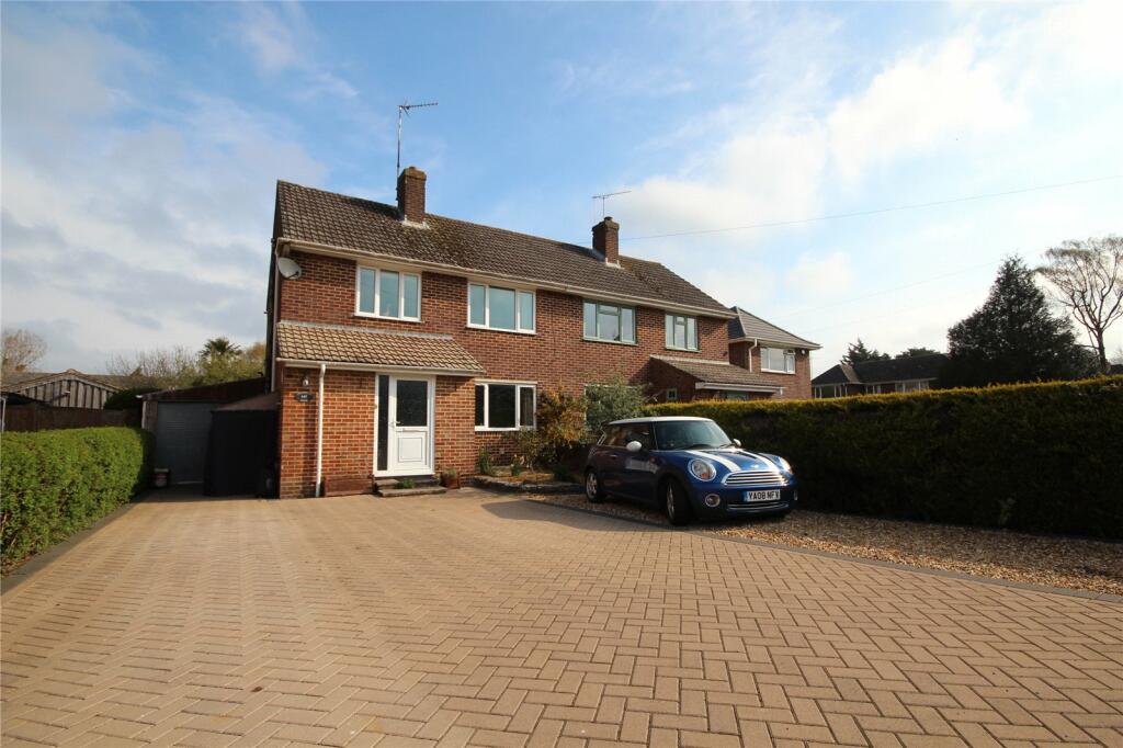 3 bedroom semidetached house for sale in Northfield Road, Ringwood, BH24