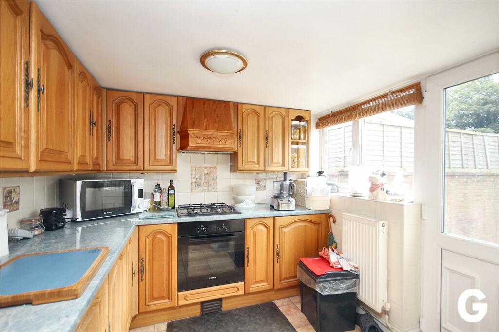Additional property image - Holm Close, Ringwood, Hampshire, BH24