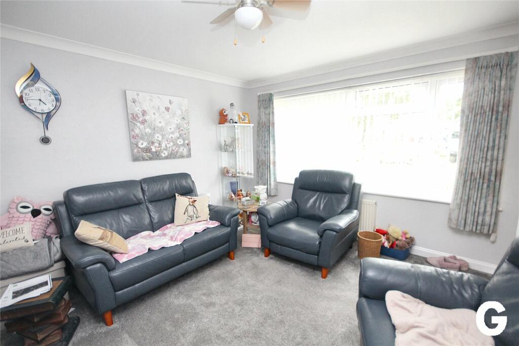 Additional property image - Holm Close, Ringwood, Hampshire, BH24