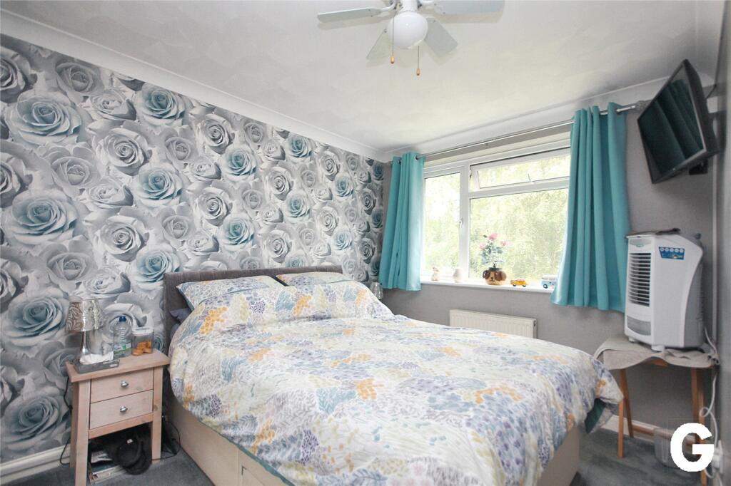 Additional property image - Holm Close, Ringwood, Hampshire, BH24