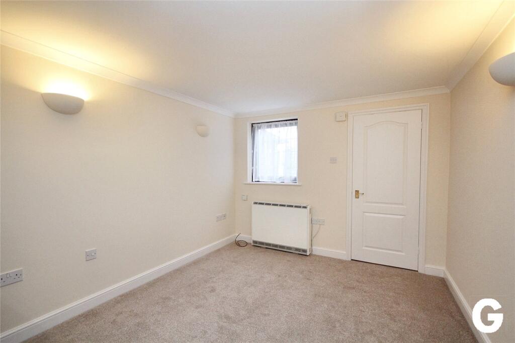 Additional property image - Quomp, Ringwood, Hampshire, BH24