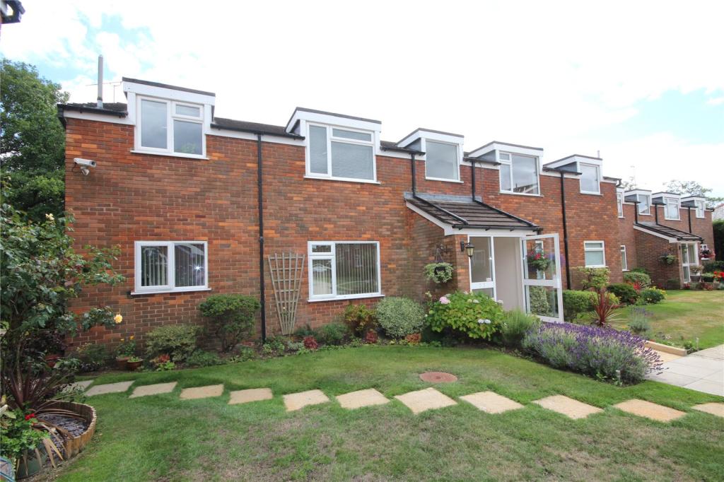 2 bedroom apartment for sale in Old Mill House, Bickerley, Ringwood