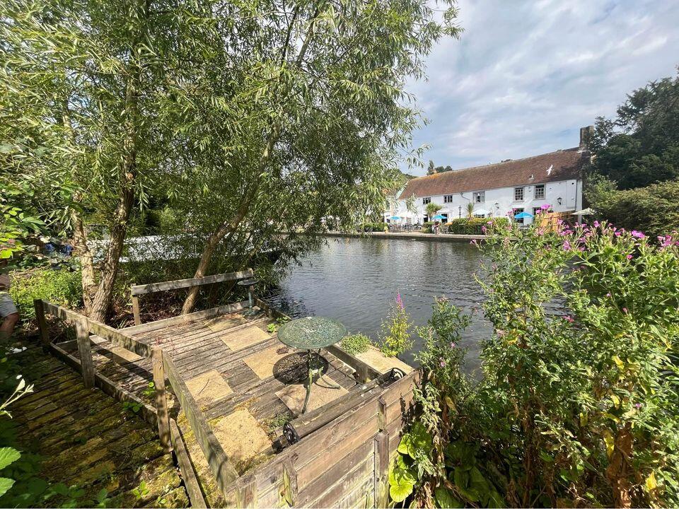 Main image of property: Thorpe Island, Yarmouth Road, Norwich, NR7