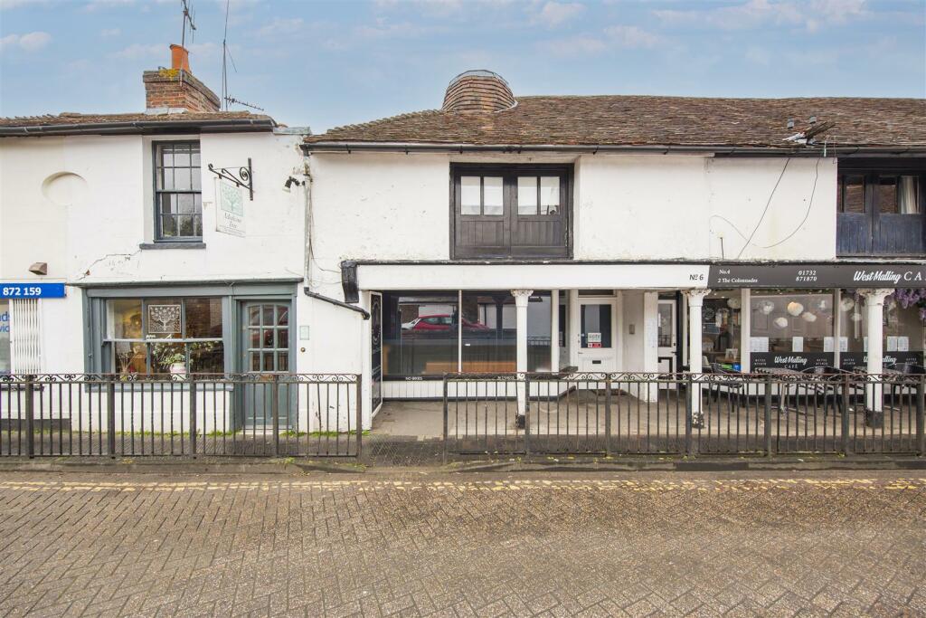 1 bedroom flat for sale in West Street, West Malling, ME19