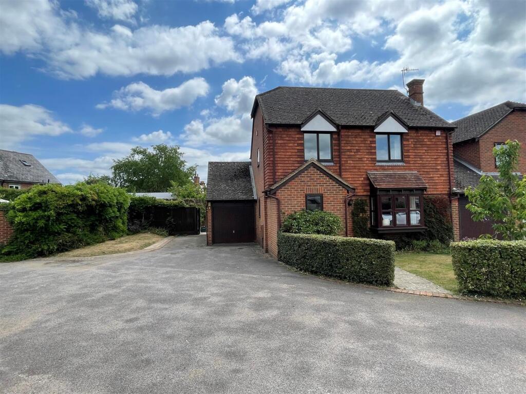 Main image of property: Kenward Court, Hadlow, Tonbridge