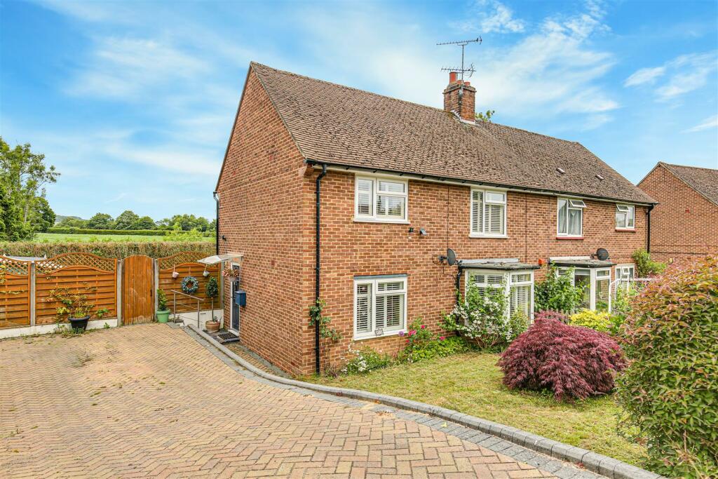 3 bedroom semidetached house for sale in Granville Road, Westerham, TN16