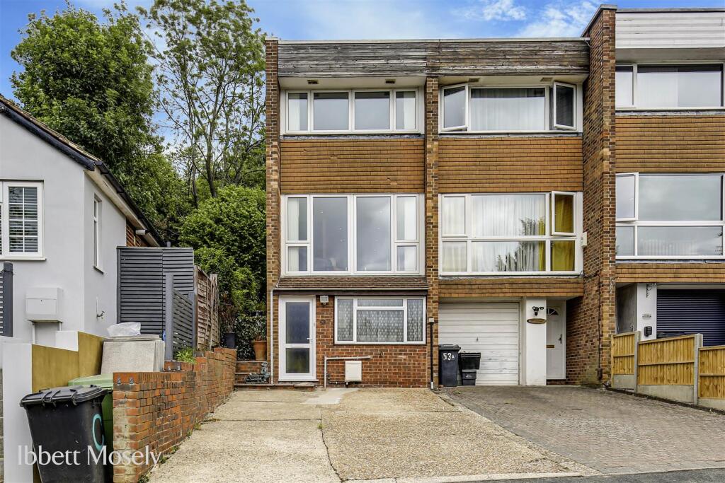Main image of property: Sunningvale Avenue, Biggin Hill