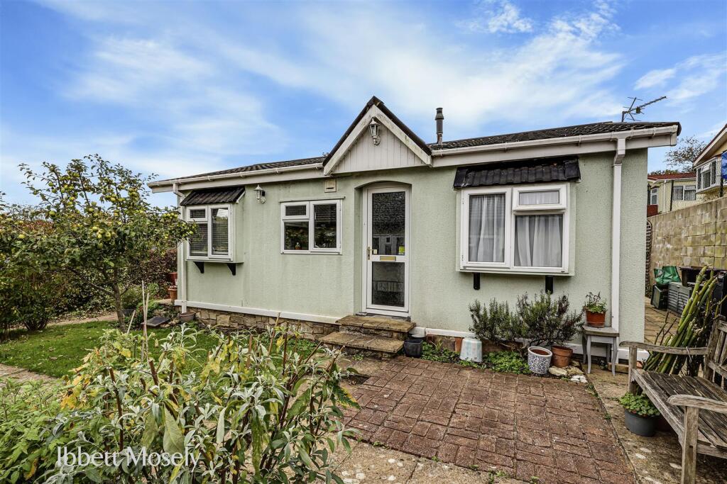 Main image of property: Berrys Green Road, Berrys Green, Westerham