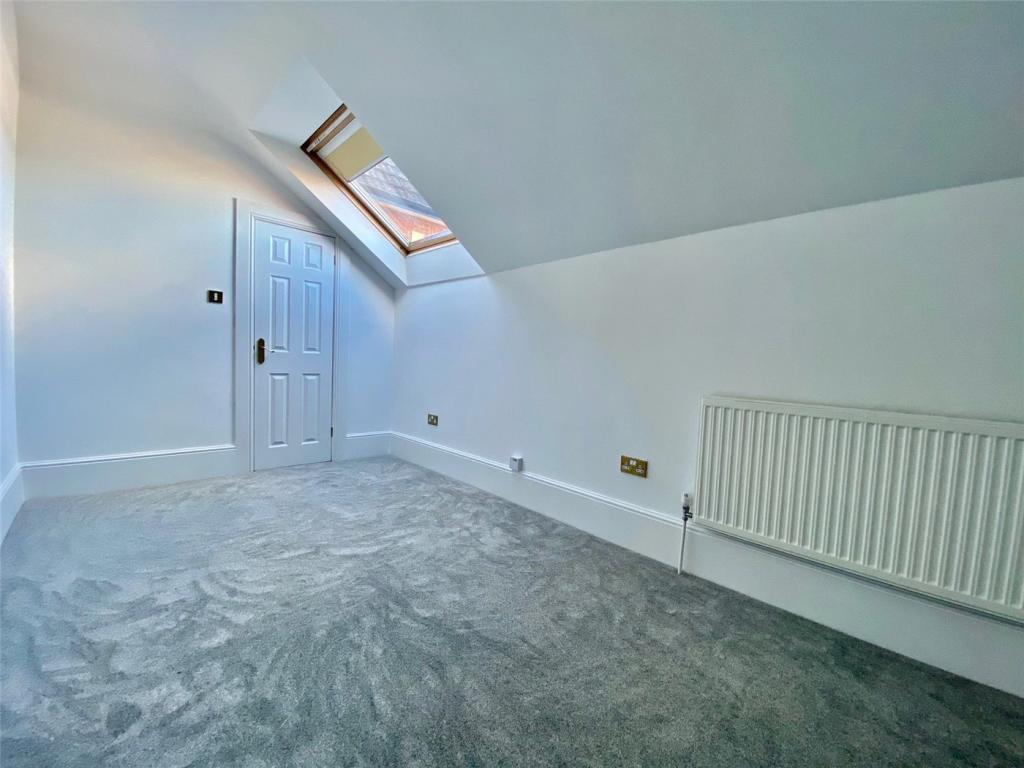 Additional property image - Deanwood House, 32 Tower Road, Branksome Park, Poole, BH13