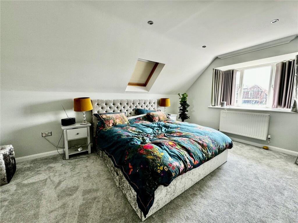 Additional property image - Sandbourne Road, Alum Chine, Bournemouth, Dorset, BH4