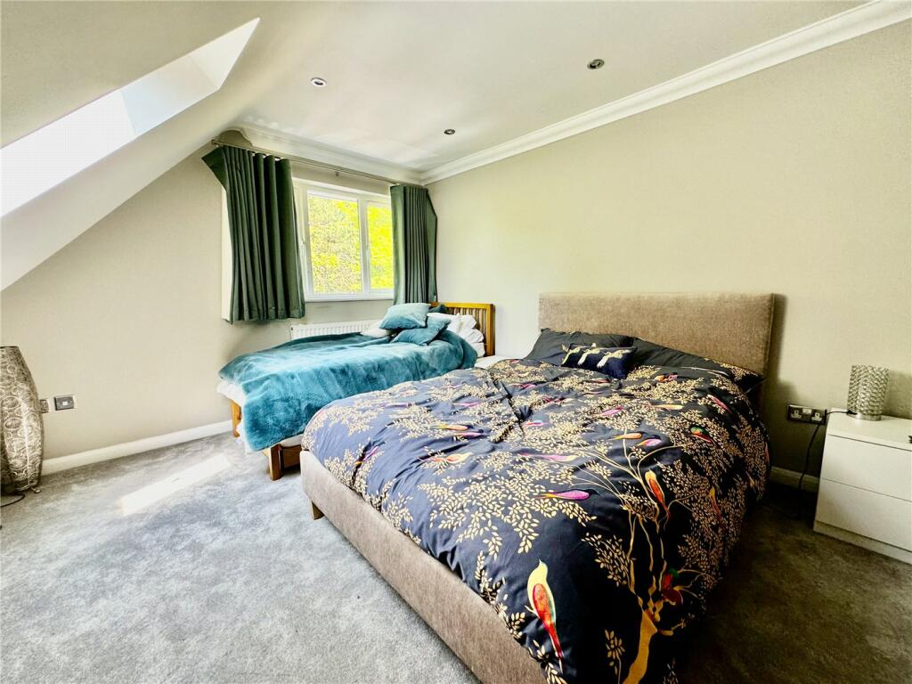 Additional property image - Sandbourne Road, Alum Chine, Bournemouth, Dorset, BH4