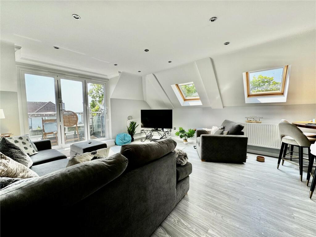 Additional property image - Sandbourne Road, Alum Chine, Bournemouth, Dorset, BH4