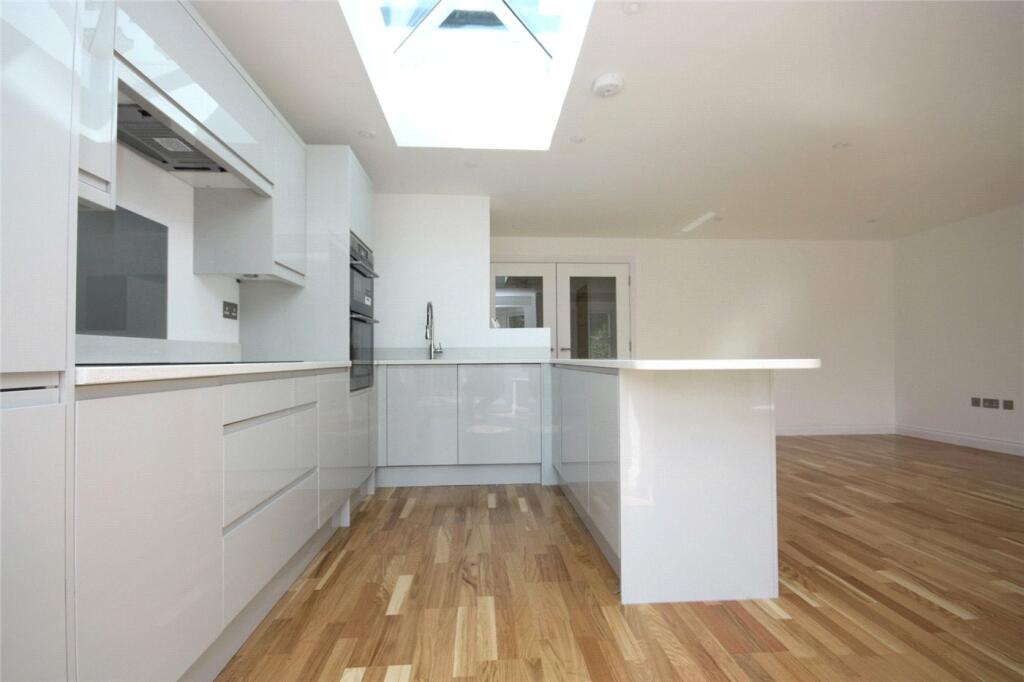 Additional property image - Portchester Road, Bournemouth, Dorset, BH8