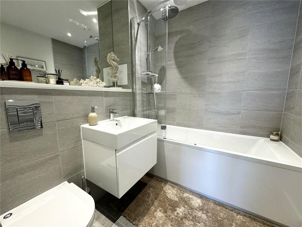 Additional property image - Hahnemann Road, Bournemouth, Dorset, BH2