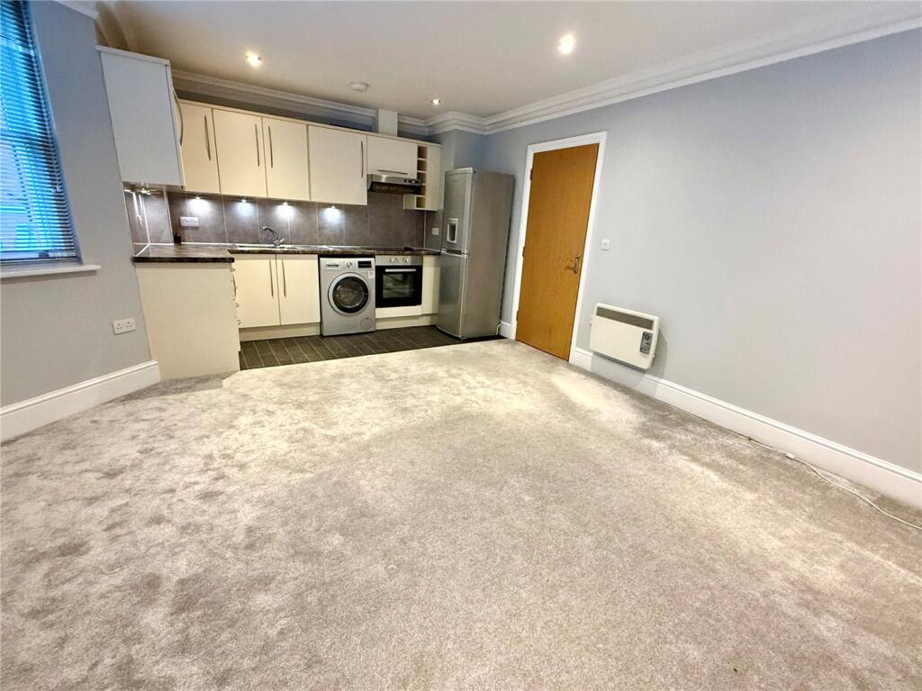 Additional property image - Cavendish Place, Dean Park, Bournemouth, Dorset, BH1
