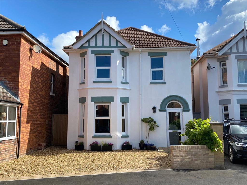 4 bedroom detached house for sale in Orcheston Road, Charminster