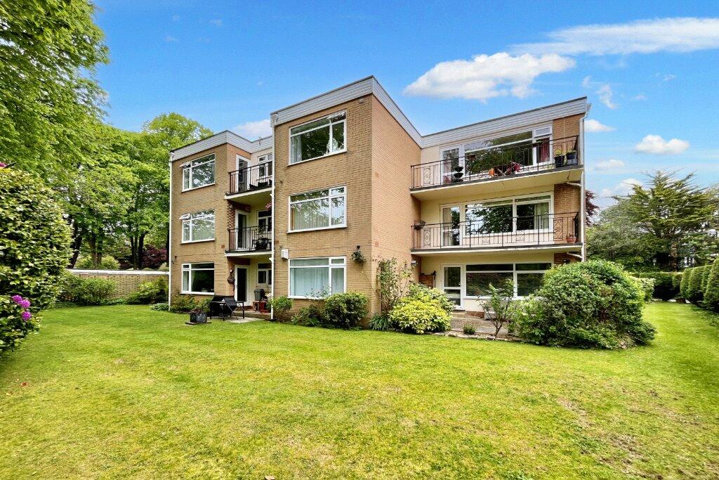 2 bedroom apartment for sale in Portarlington Road, Bournemouth, BH4