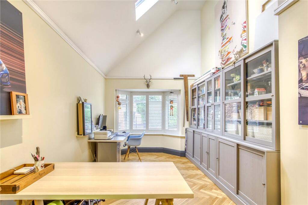 Additional property image - East Avenue, Bournemouth, Dorset, BH3