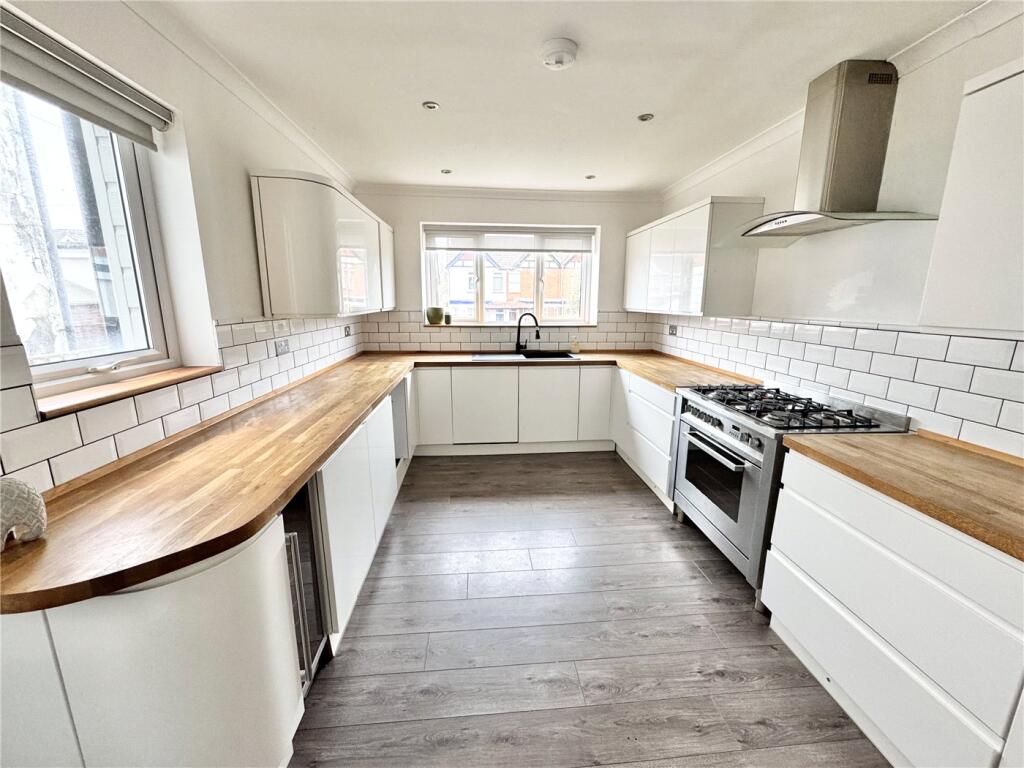 Additional property image - Bournemouth Road, Lower Parkstone, Poole, Dorset, BH14