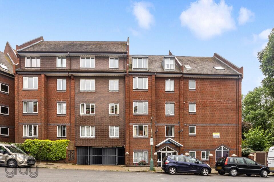 Main image of property: Nizells Avenue, Hove, East Sussex, BN3
