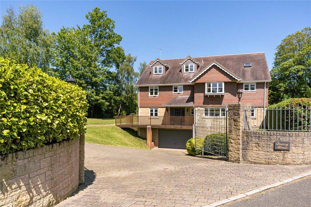 6 bedroom detached house for sale in Pitts Lane, Ryde, Isle of Wight, PO33
