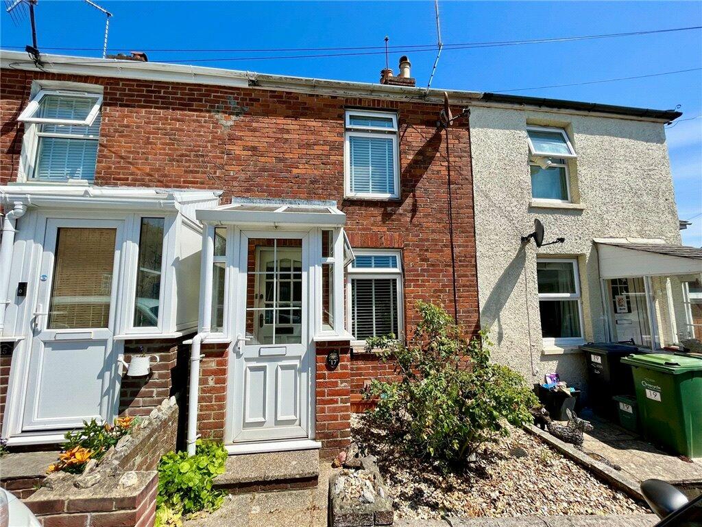 2 bedroom terraced house for sale in Mitchells Road, Ryde, Isle of