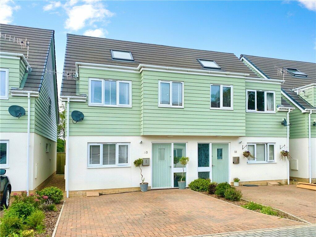 4 bedroom semidetached house for sale in High Street, Wootton Bridge