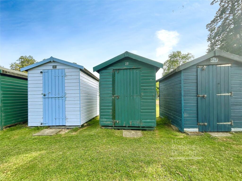 Main image of property: 23 Appley Park,, Appley