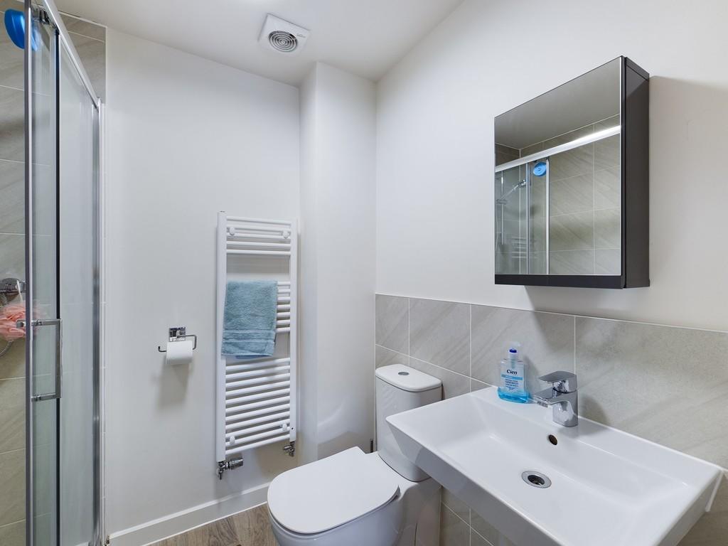 4 bedroom detached house for sale in Gretton Close, Drakelow, DE15