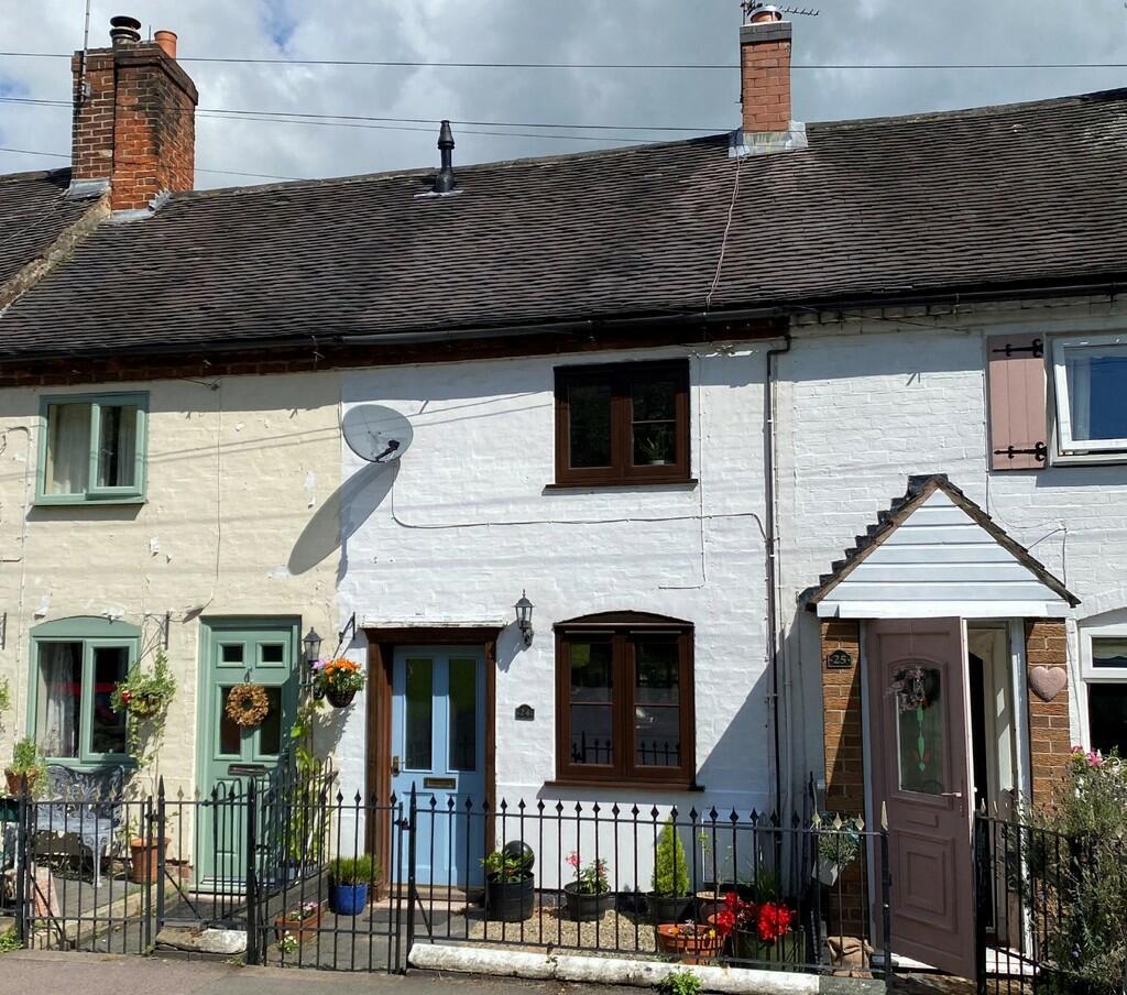 2 bedroom cottage for sale in Cornmill Lane, Tutbury, DE13