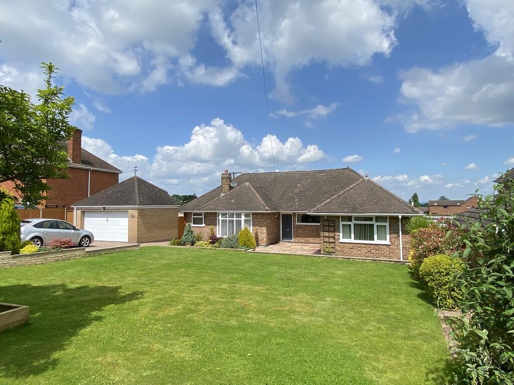 3 bedroom detached bungalow for sale in Beamhill Road, Anslow, DE13
