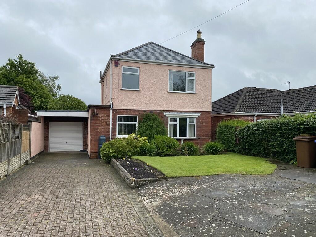 3 bedroom detached house for sale in Park Lane, Tutbury, DE13