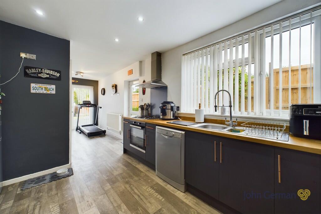 Additional property image - Rosemount Road, Burton-on-Trent