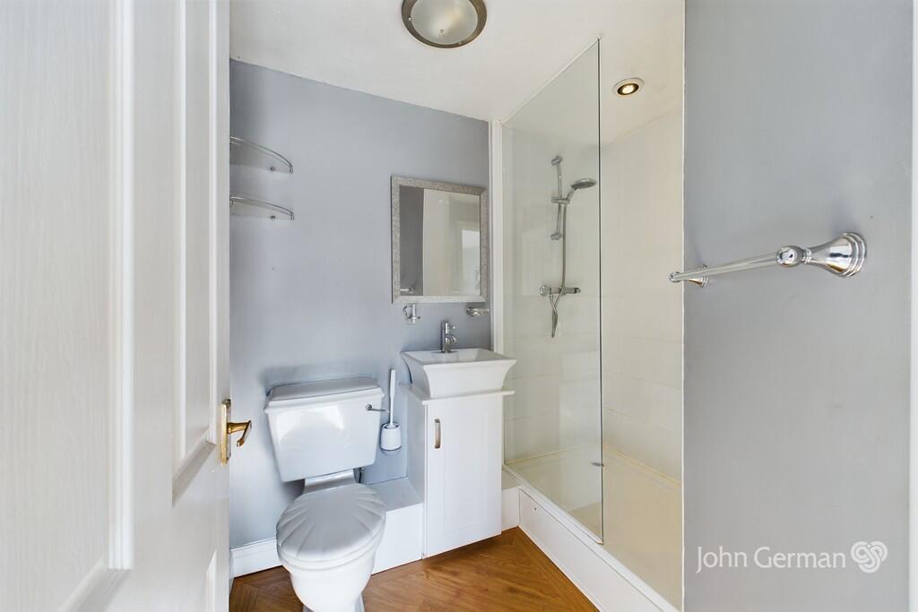 Additional property image - Berry Gardens, Winshill