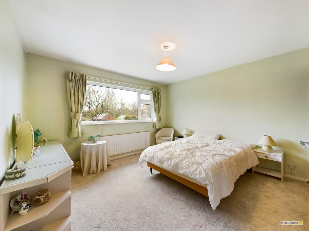 4 bedroom detached house for sale in Woodland Views, Marchington, ST14