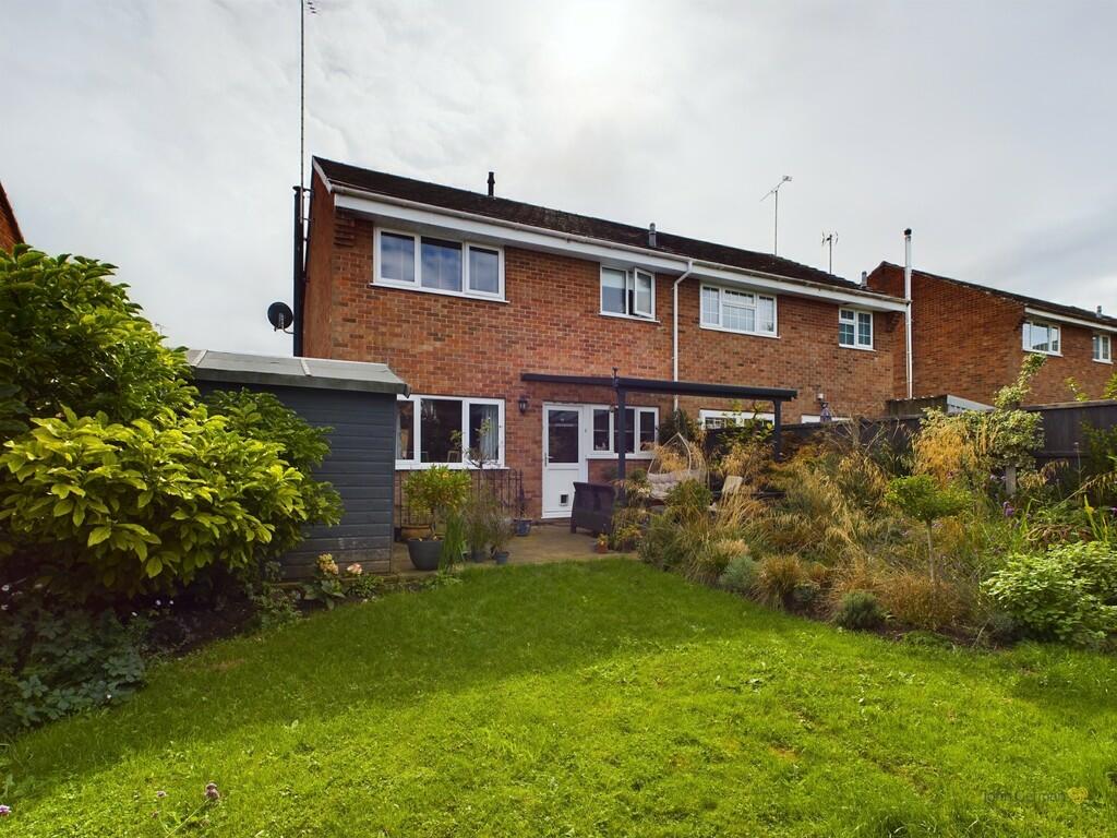 3 bedroom semidetached house for sale in Hollow Lane, DraycottintheClay, DE6