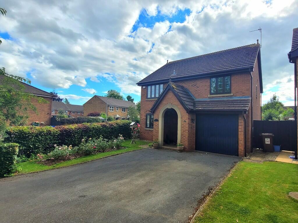 4 bedroom detached house for sale in Mallens Croft, Bramshall, ST14
