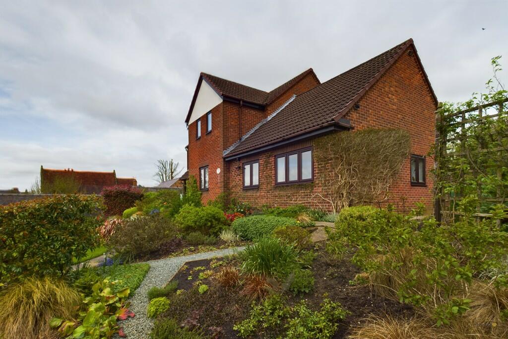 Additional property image - Lower Street, Doveridge
