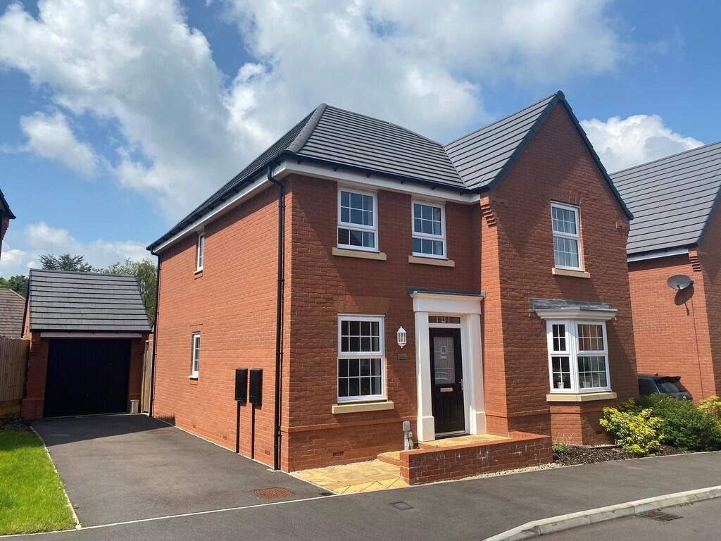 4 bedroom detached house for sale in Sorrel Close, Uttoxeter, ST14