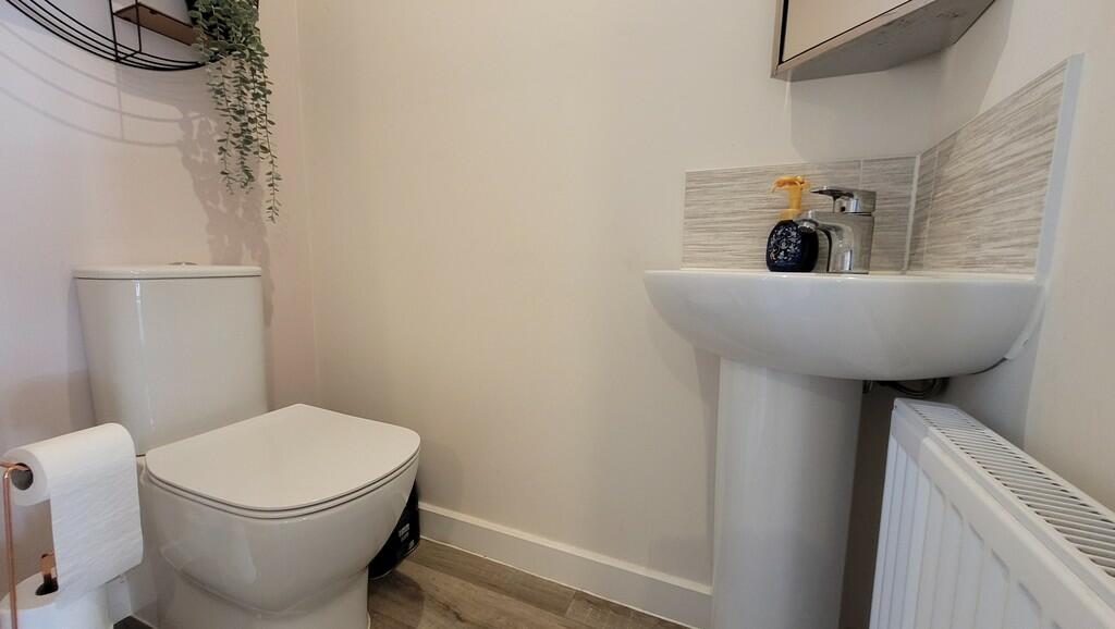 Additional property image - Brace Gardens, Doveridge