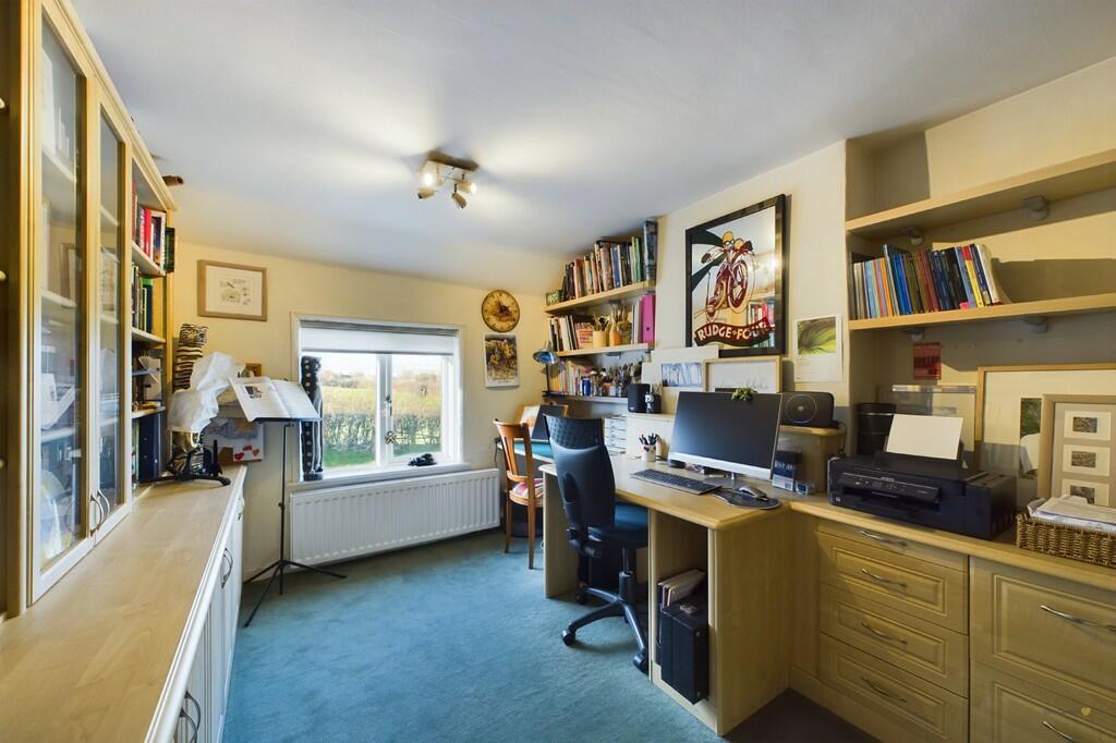 Additional property image - New Row, Draycott-in-the-clay