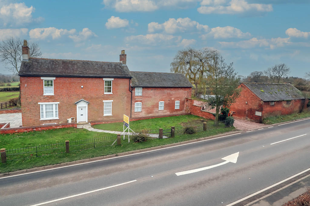 4 bedroom farm house for sale in Watling Street, Brewood, ST19