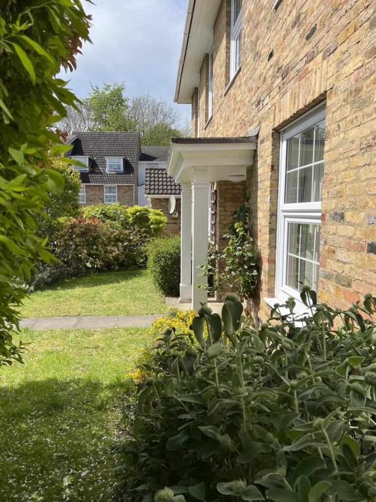 4 bedroom detached house for sale in Penshurst, Old Harlow, CM17