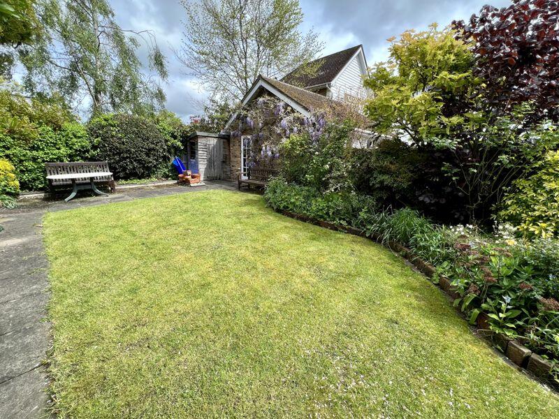 4 bedroom detached house for sale in Penshurst, Old Harlow, CM17