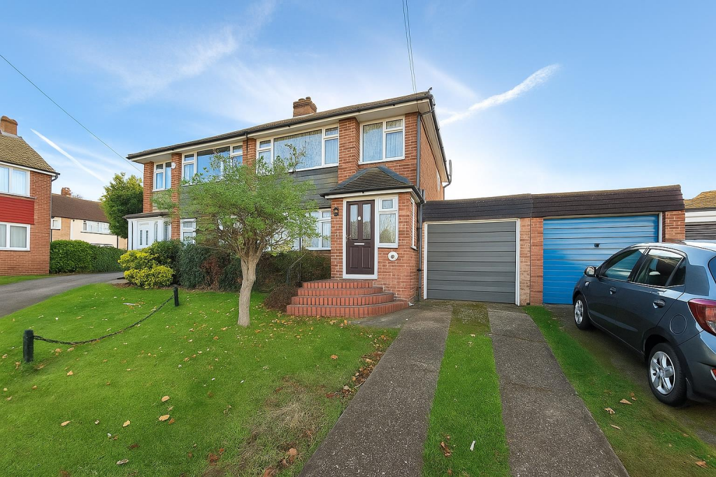 Main image of property: Beaulieu Rise, Rochester